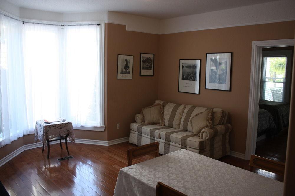 Ellis House 2* Niagara Falls